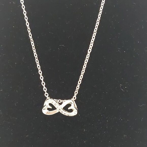 LA CN Infinite Love Double Heart Infinity Pendant Dainty Silver Tone Necklace - Picture 1 of 6